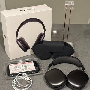 Apple Airpod Max Headphones in Starlight